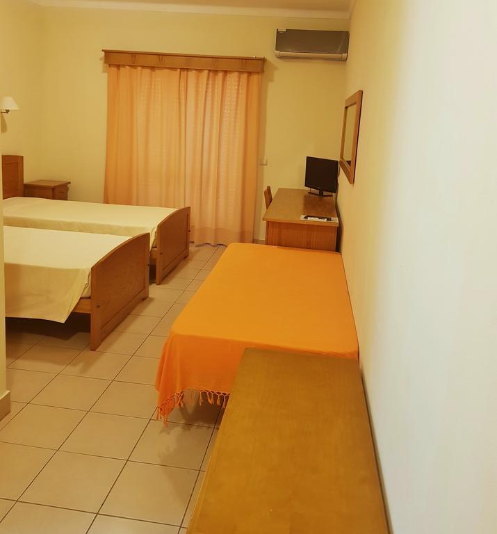 Bed and Breakfast Rialgarve Фару Екстер'єр фото
